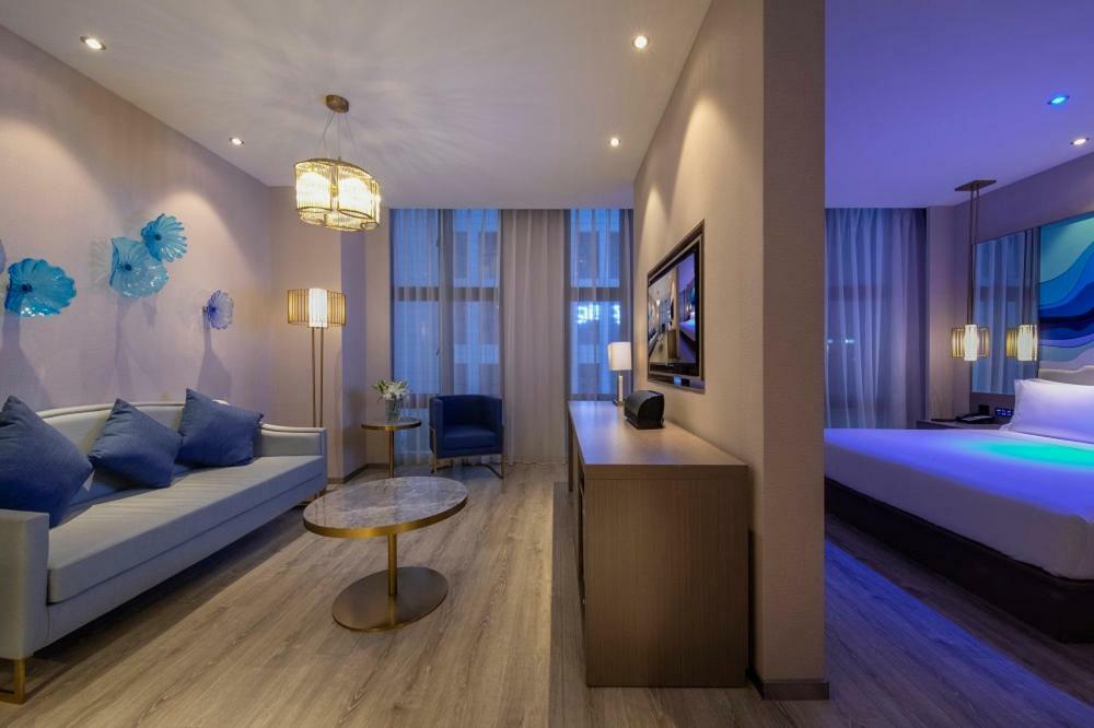 Orange Hotel Shanghai Pudong Airport Екстер'єр фото