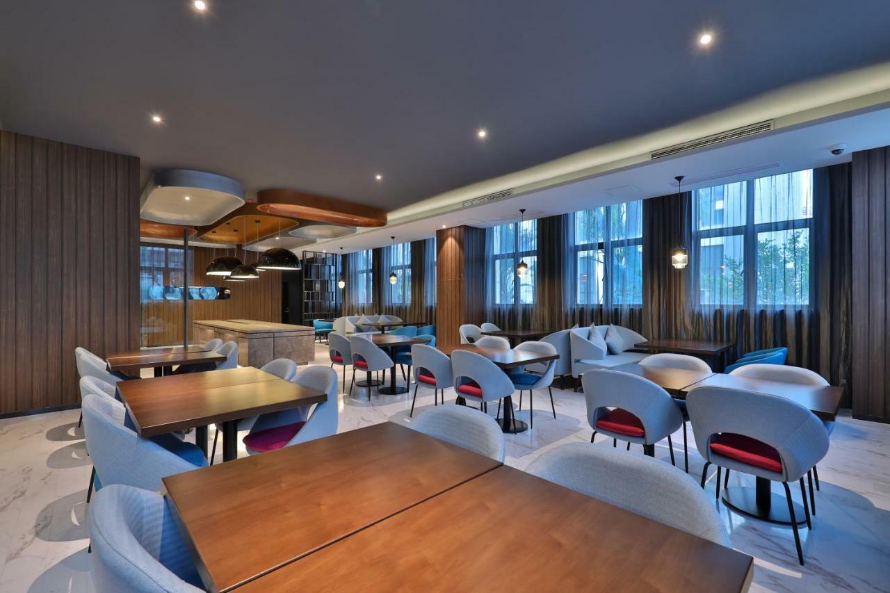 Orange Hotel Shanghai Pudong Airport Екстер'єр фото