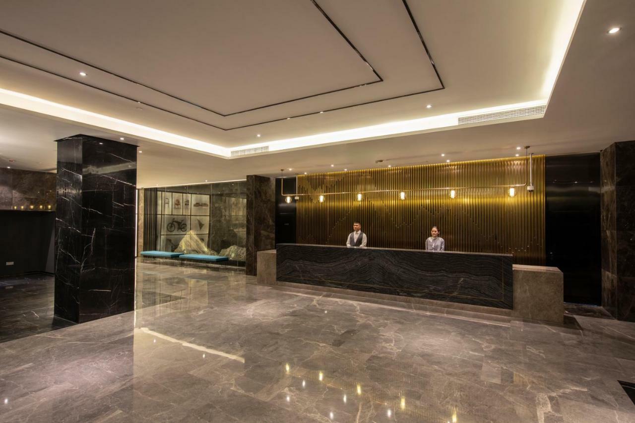 Orange Hotel Shanghai Pudong Airport Екстер'єр фото